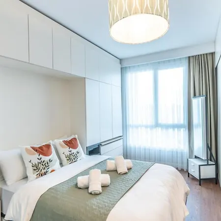 Апартаменты Stylish Living - Your Urban Charm